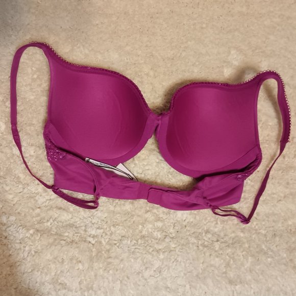 EUC ~ Victoria Secret's Body By Victoria Perfect Shape Underwire Bra (Size 32C) - Picture 4 of 5